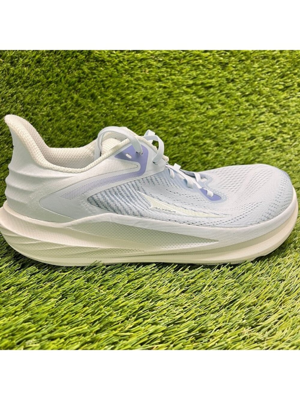 Altra Torin 8 Womens Size 8.5 Blue White Athletic Running Walking Shoes Sneakers
